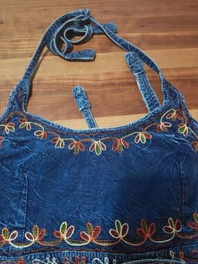 Vtg, Blue Floral Embroidered Halter Top. Quite Firm On Price!